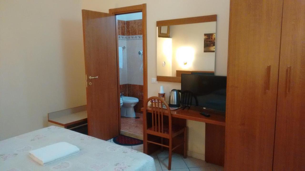 A Casa Di Mei โรม ภายนอก รูปภาพ